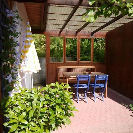 Ferienwohnung Albert Apartment *